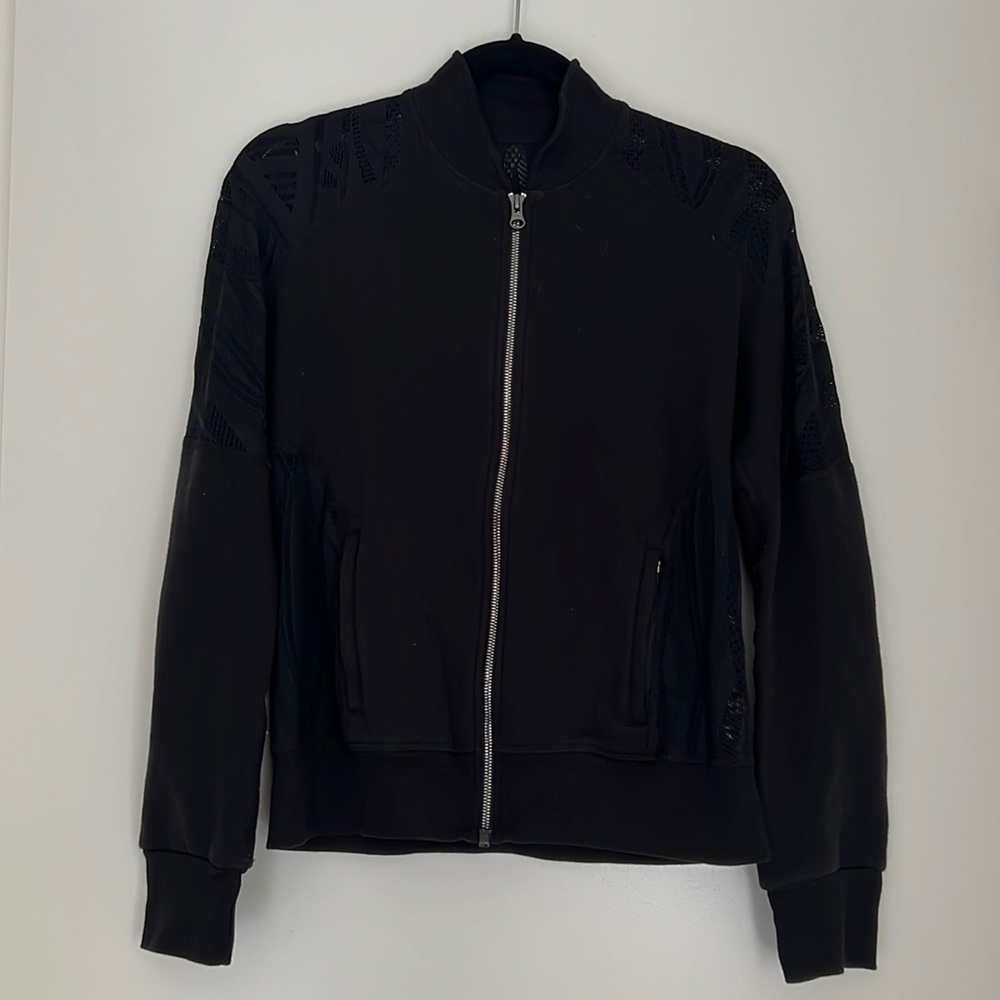 Alo yoga zip up bomber jacket